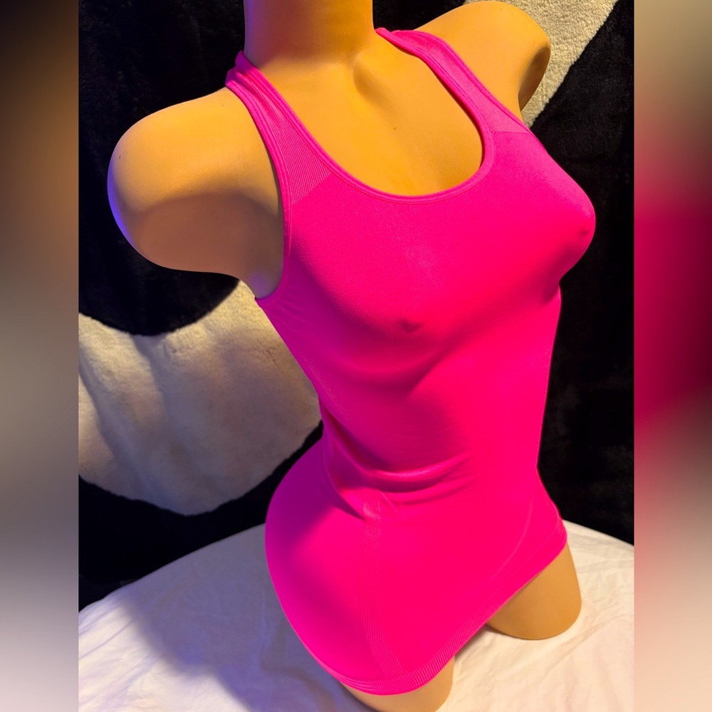 PINK Seamless Racerback Tank NEW